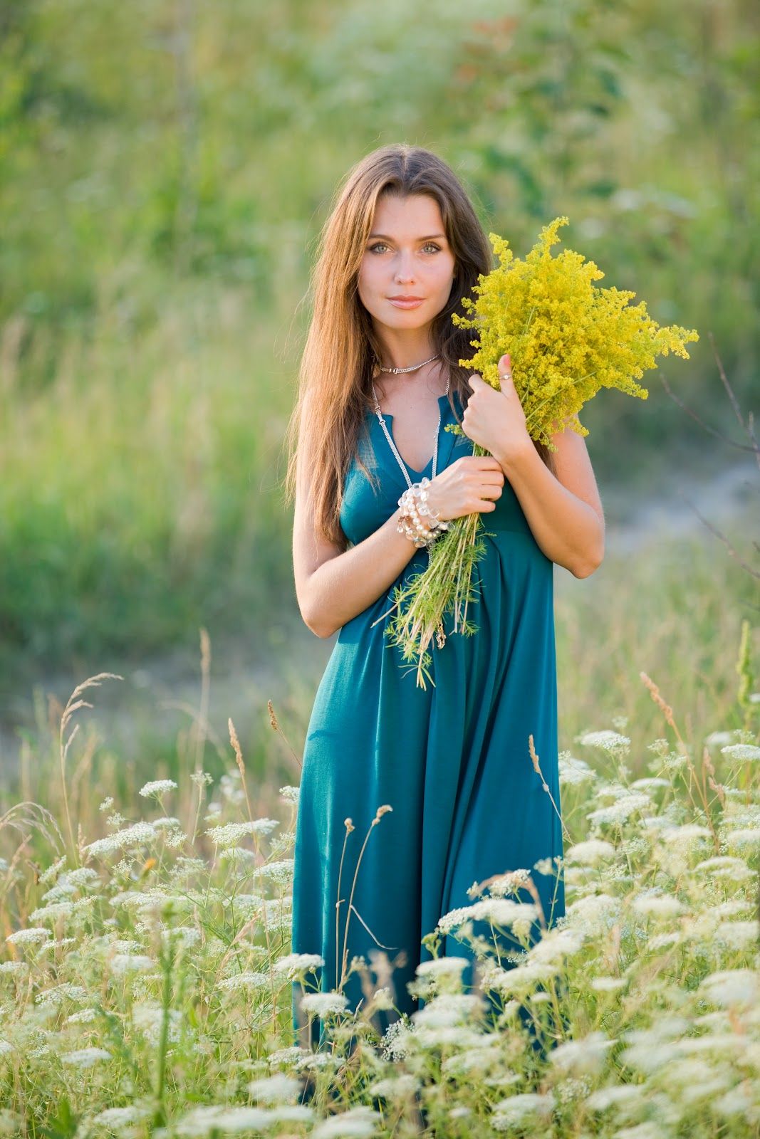 Slavic women in Skopje