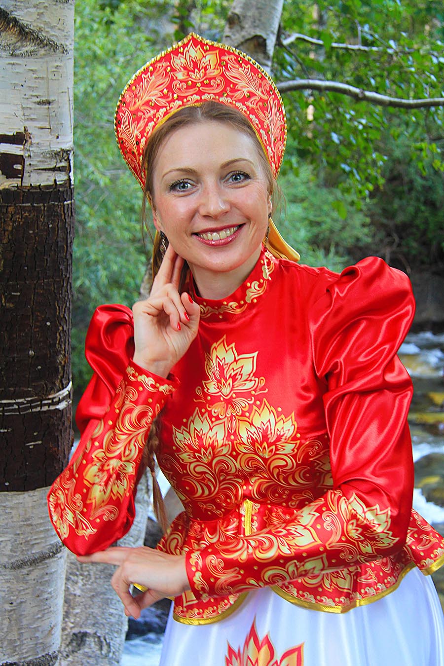 Women in Slavic costumes in Skopje